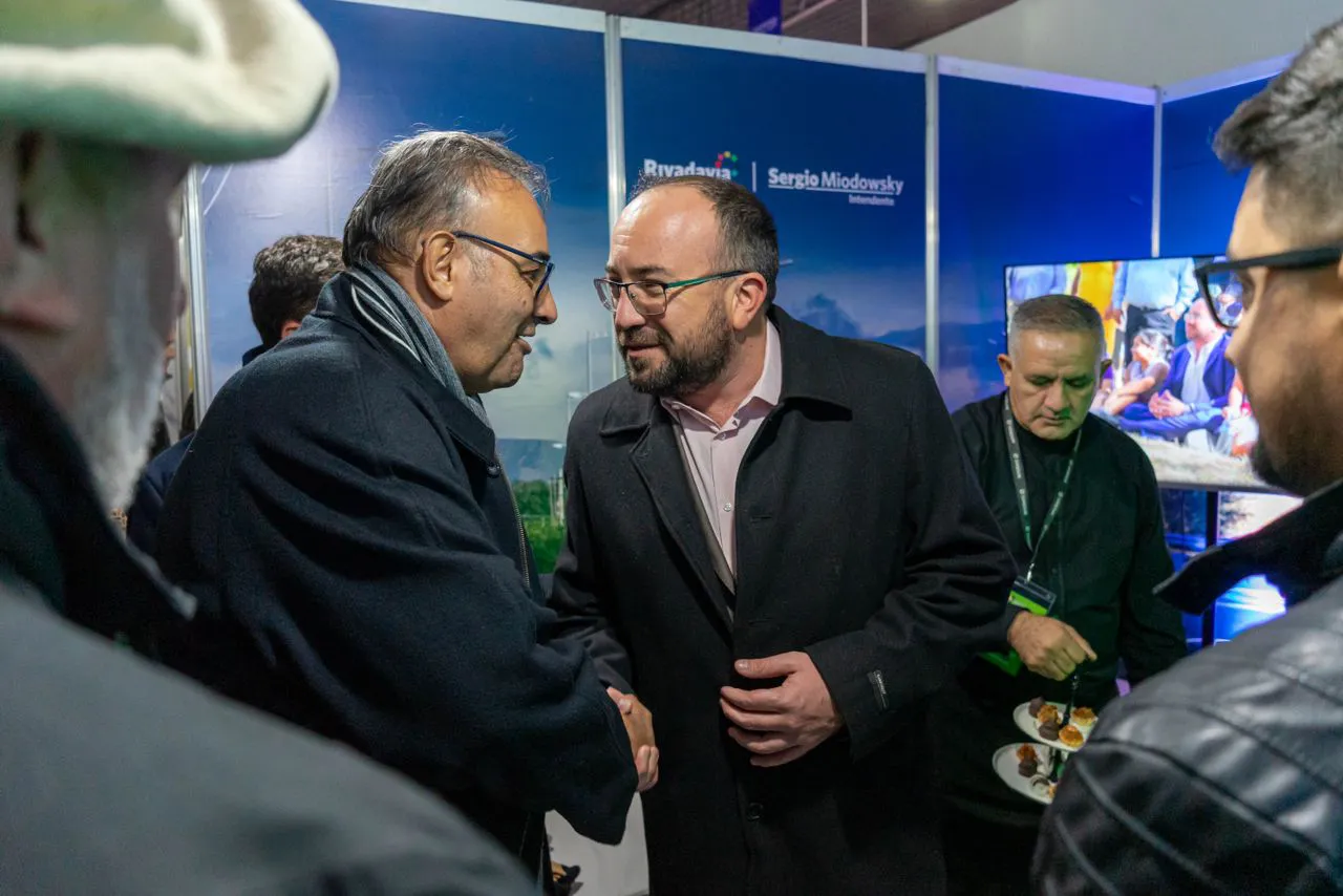 74547cba-70c1-4ad0-a2fa-dbc481b256c4