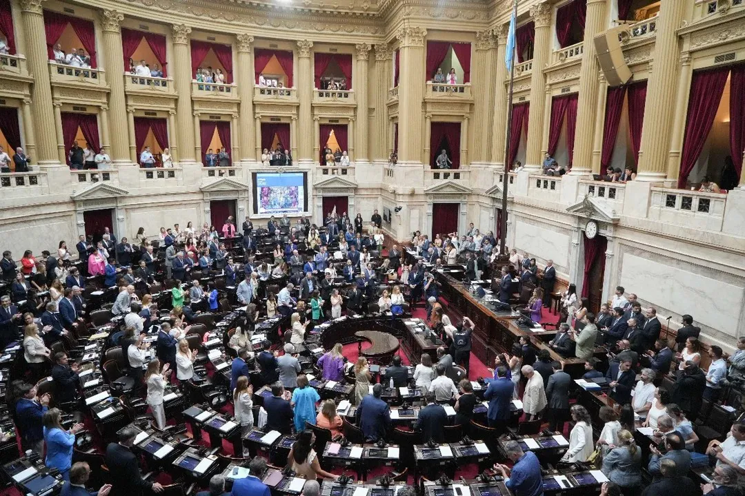 diputados debate ley omnibus