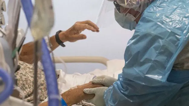 Coronavirus internado covid 19 variante Mu Delta