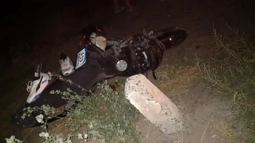 moto rio negro