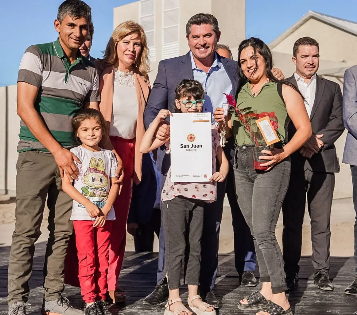 6e6f37d7-a2f6-4b19-8cce-65f88c46fe70