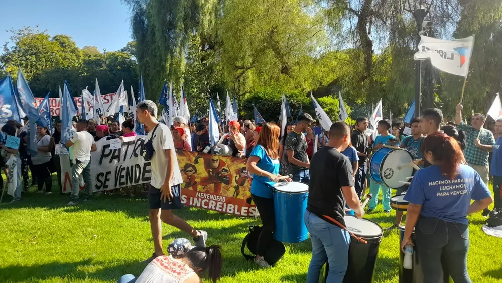 Movimientos sociales reclaman en San Juan