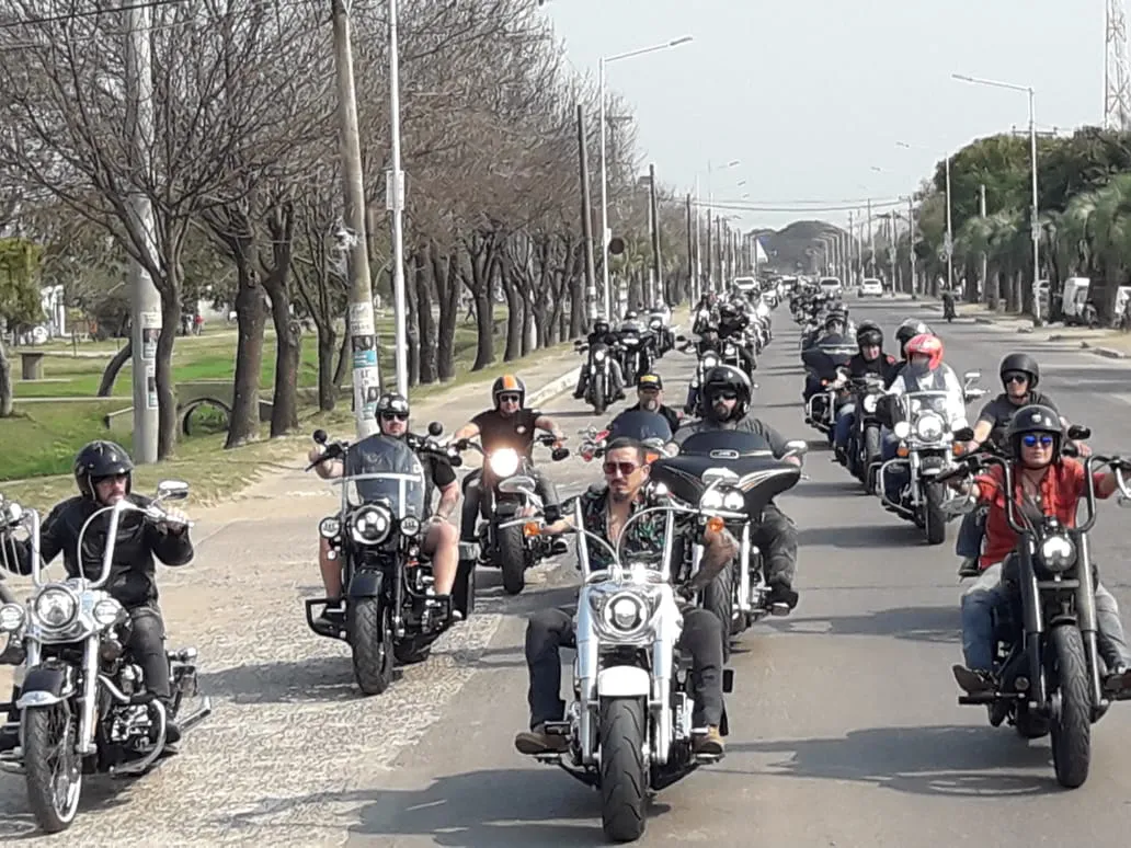 M s de 300 motos Harley Davidson invaden San Juan