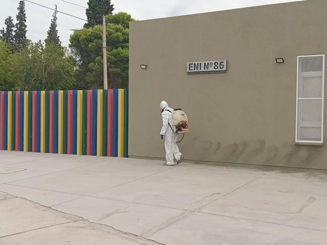 b592c795-3a78-4cc3-9b9f-0856df77a673