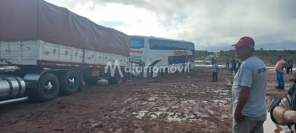 Río Paganzo vallecito colectivo