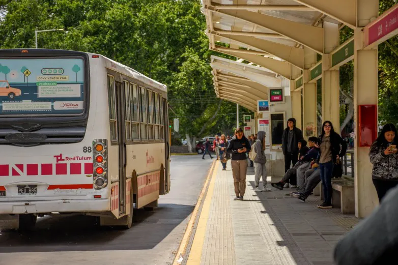 13da705834c80805c2412575bae1ec55_L