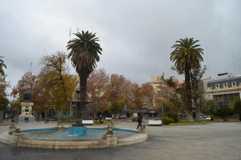 Frio lluvia nublado