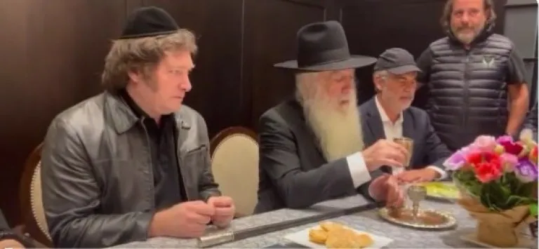 3b1890ad16467107efec05b26334d49d_M