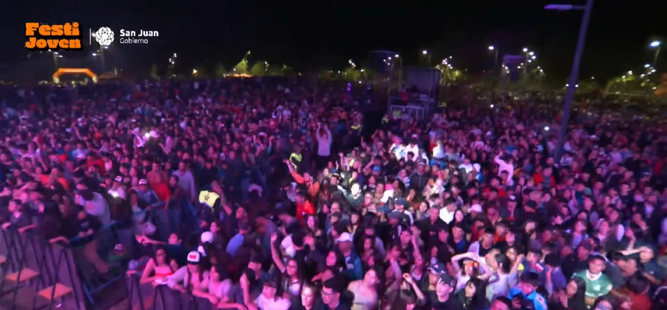 Una multitud festejó la primavera en el Parque de Mayo con música y un ...