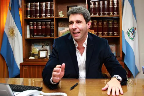 uñac