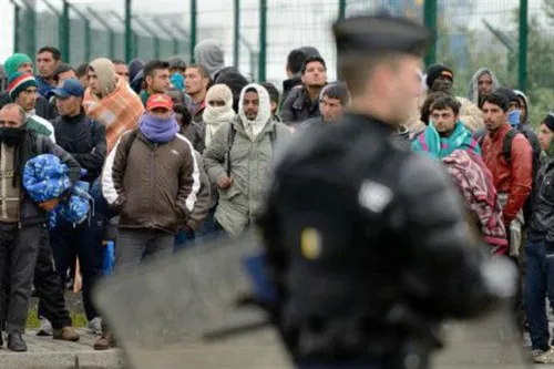 crisis-de-inmigrantes-en-europa-2085503w645