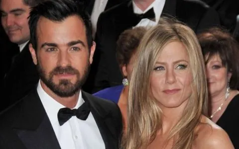 aniston y esposo-
