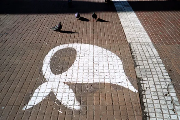 Abuelas de Plaza de Mayo