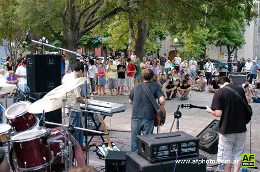 081207FinalRockEnLasPlazas-004