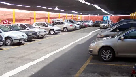 Estacionamiento 01