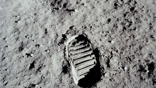 El primer paso. Imagen de la huella de Buzz Aldrin.