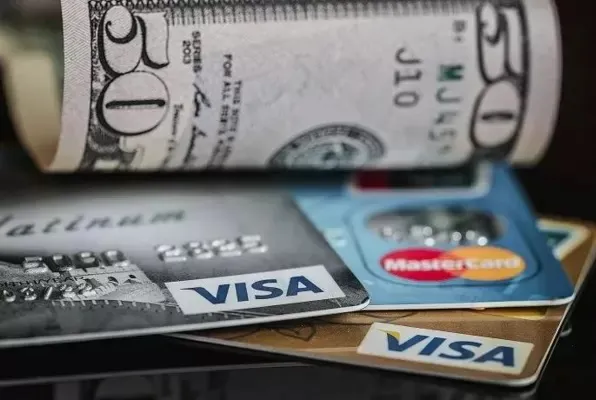 dólar tarjeta 11