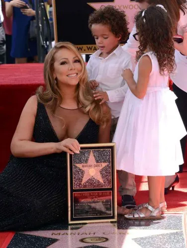Mariah Carey y sus hijos.