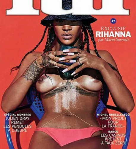 Tapa. Rihanna no dudó en hacer el topless para la tapa de Lui.