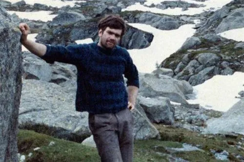 El cuerpo de Conville surgió del glaciar después de 34 años. 