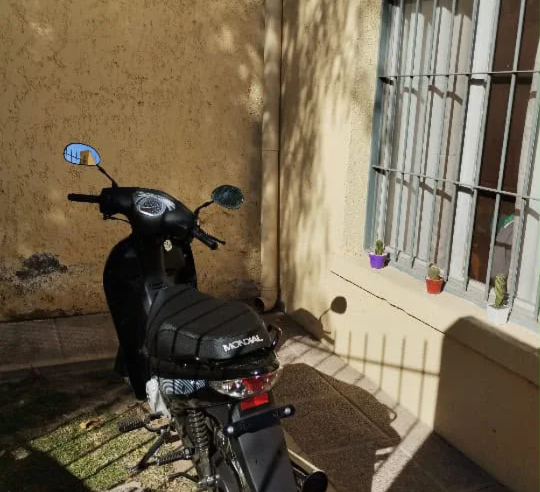 Robo de moto en Santa Lucía
