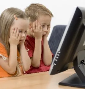 niños en Internet