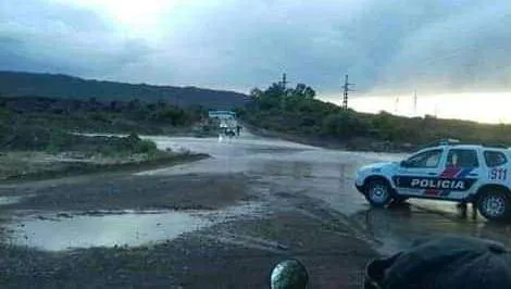 creciente lluvia ullum