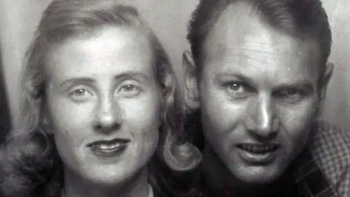 Así lucían los enamorados en sus primeros años de convivencia 