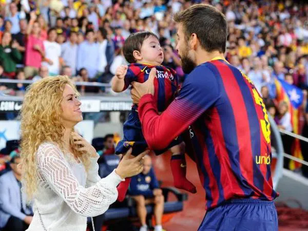 Shakira - Piqué y Milan