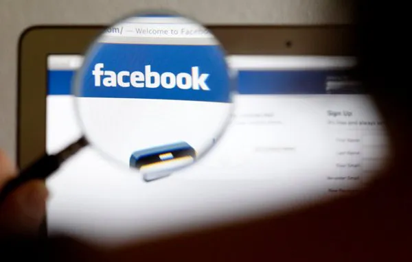 facebook-espionaje