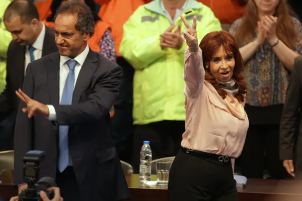 cris-baila-scioli