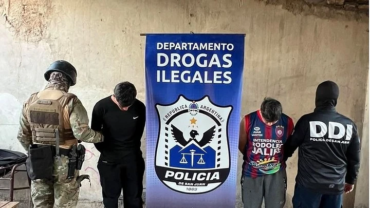 1786576179867
