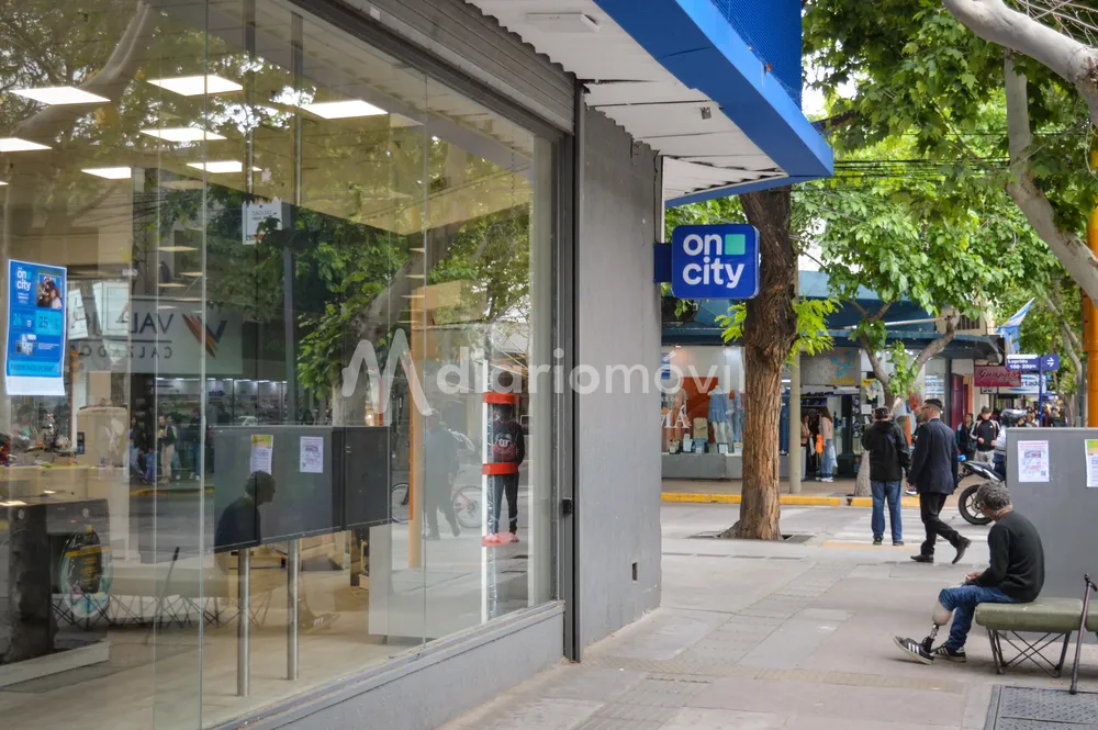 On City ex Musimundo 2