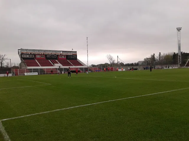 cancha-douglas-haig04-1