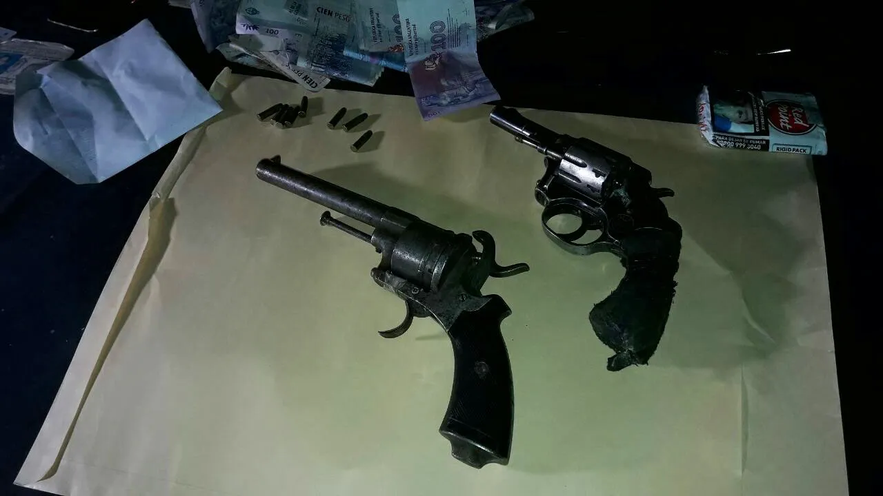 robo armas (2)