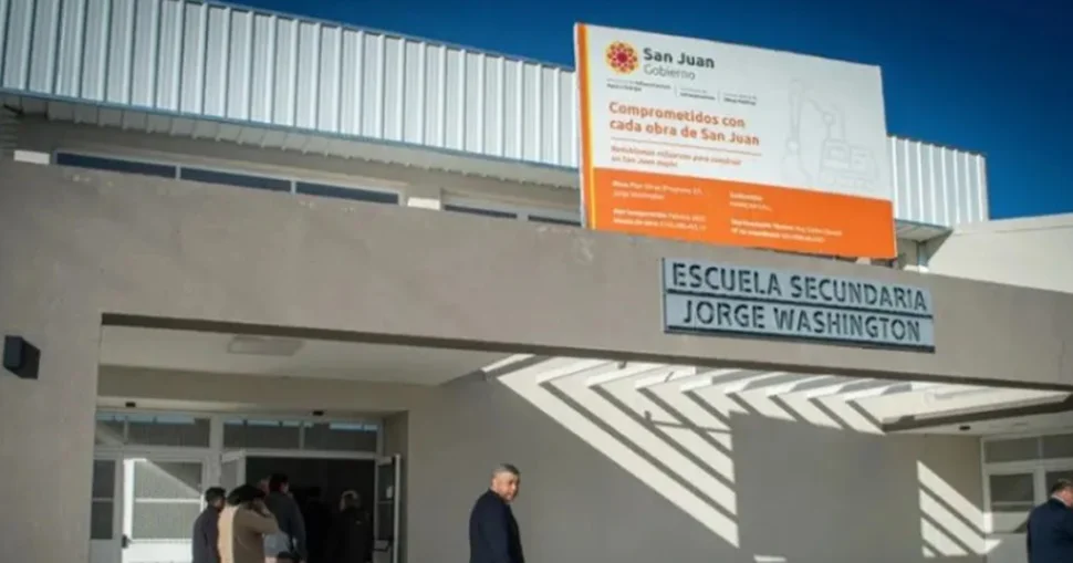 Escuela Secundaria Jorge Washington