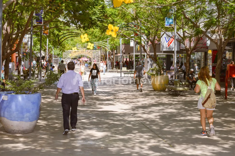 comercio reyes peatonal verano calor