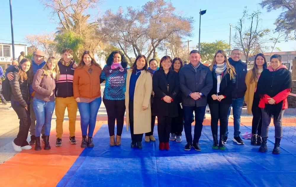 400dc39b-bbf5-4a00-bbca-37b38124dab9