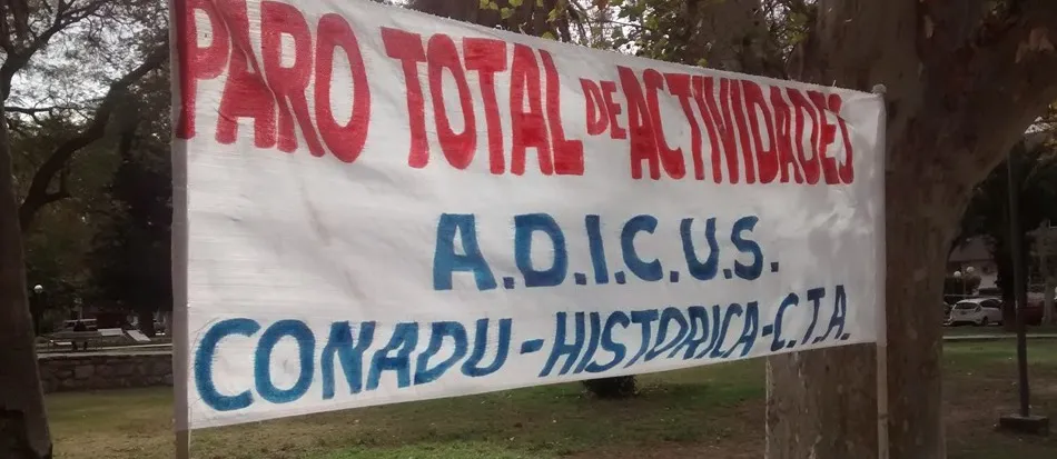 adicus