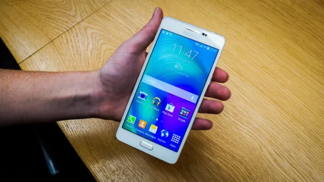 samsung-galaxy-a5-04724-002-640x360