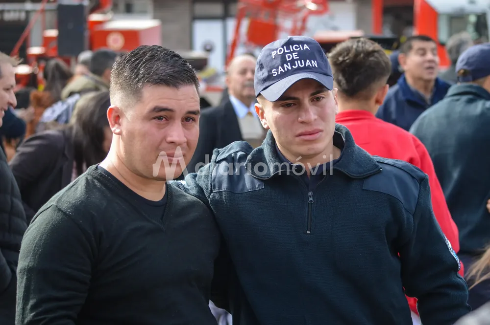 policia emocion felicidad2