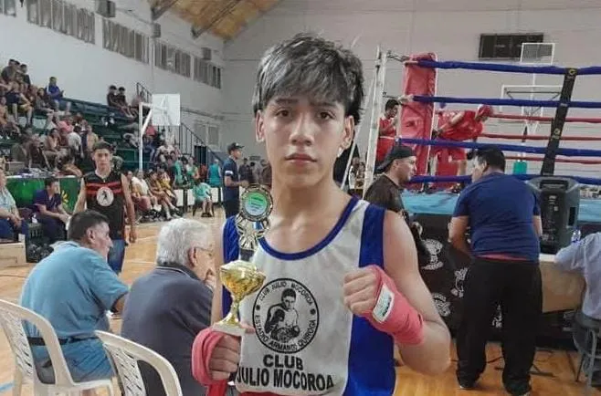 Julián Riveros boxeador