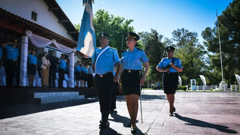 Cuerpos de bandera de la Policía