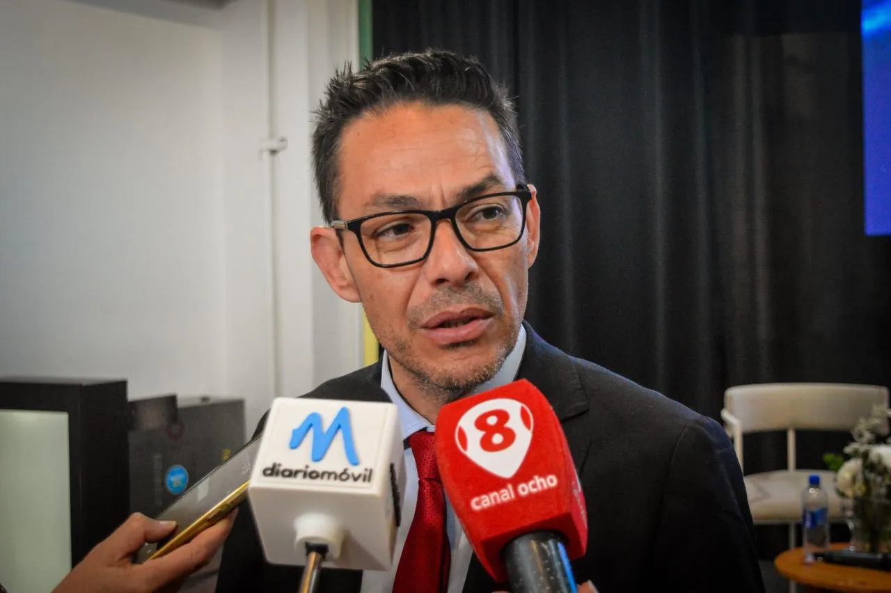 11dac70a-4ac6-473a-9d35-5a91e269433f