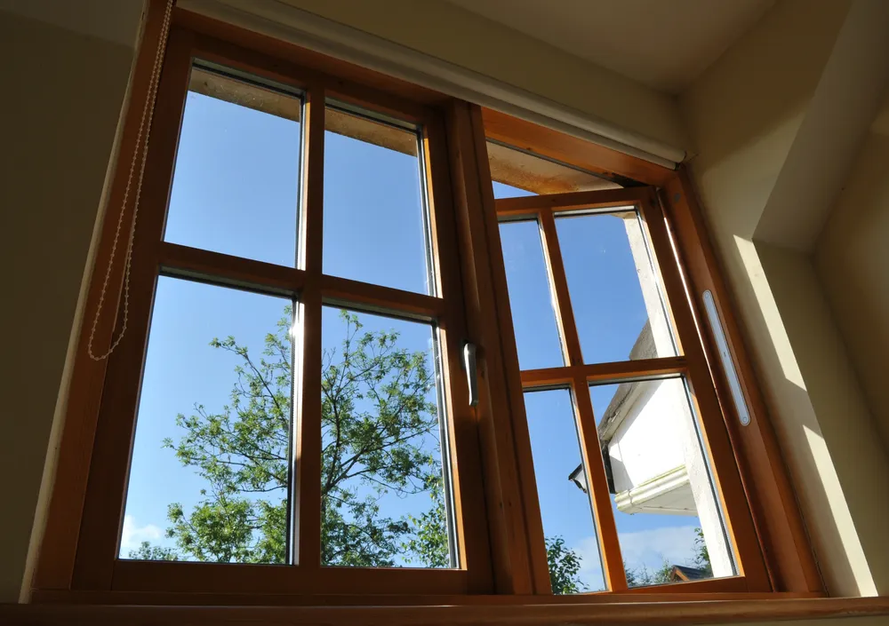 Ventana marco madera