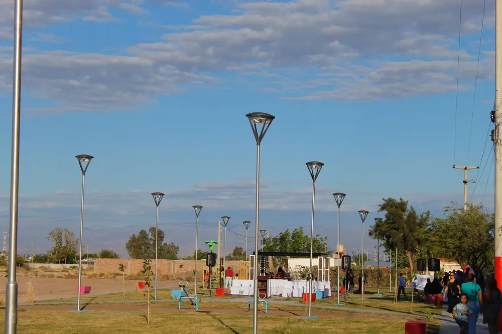 1e7fd2b2-b97d-418a-b2ea-b667b88e0e74