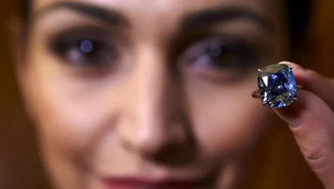 diamante azuñ