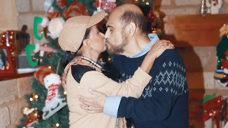 la_chilindrina_y_don_barriga_a_los_besos.jpg_366287663