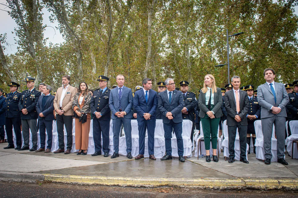 d54a6141-1272-4a0e-a450-075839e8d142