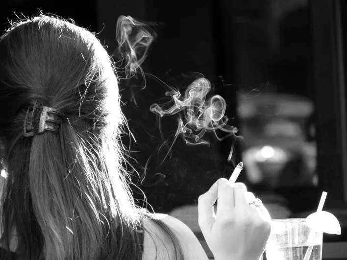 fumando